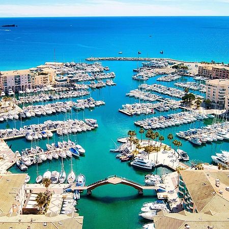 Charmant 2 Pieces A Port-Fréjus المظهر الخارجي الصورة