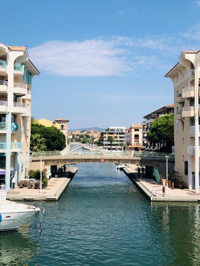 Charmant 2 Pieces A Port-Fréjus المظهر الخارجي الصورة